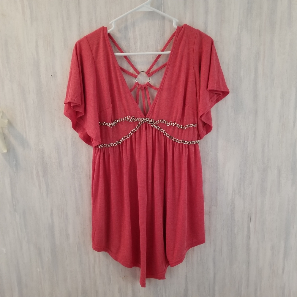 Cute detailed top with bell sleeves